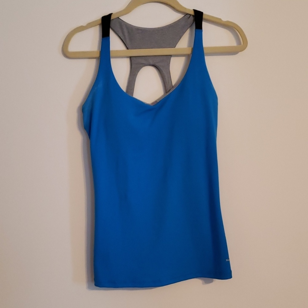 Workout top